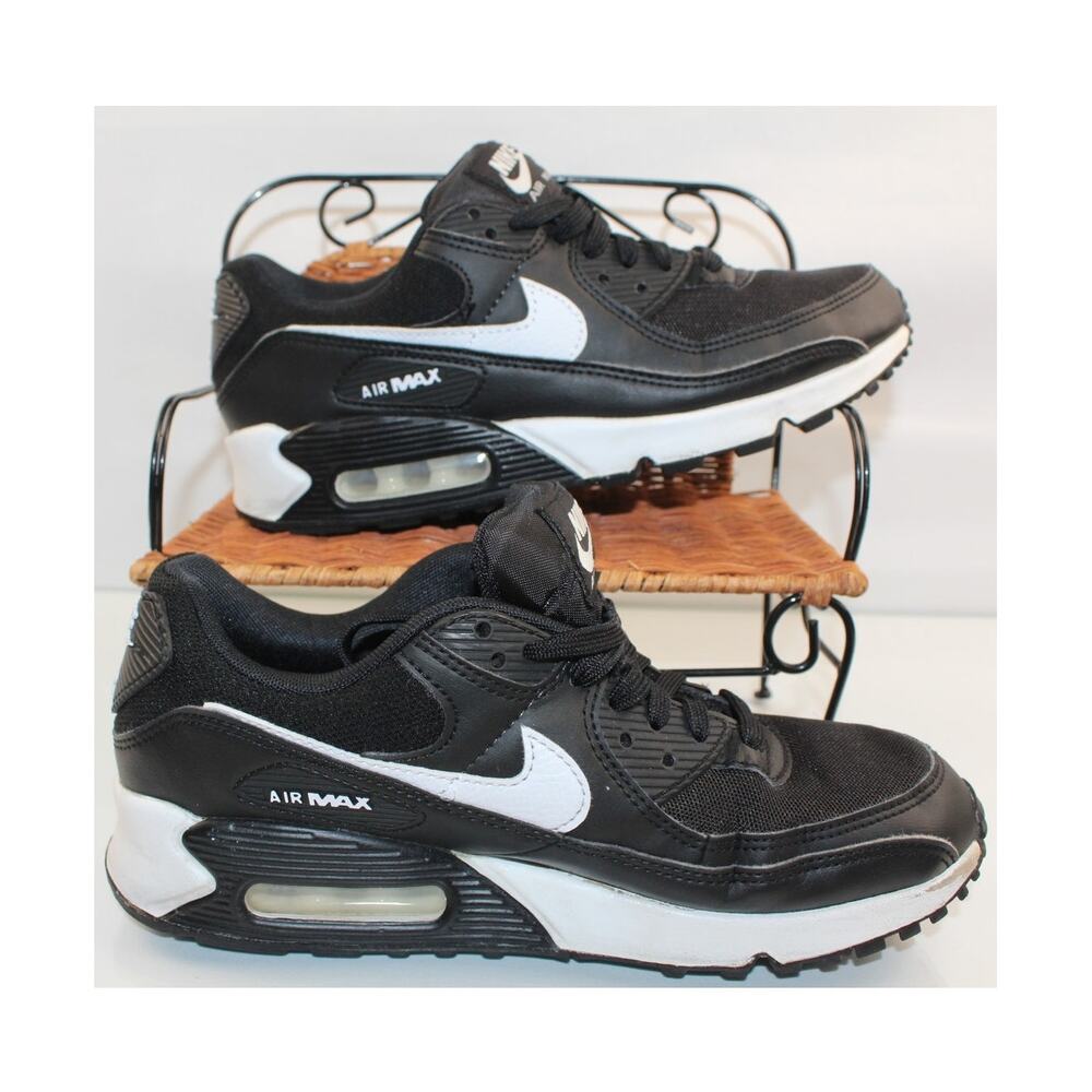 Nike Air Max 90 Women’s Black & White Sneakers – Size 9 - Picture 5 of 9